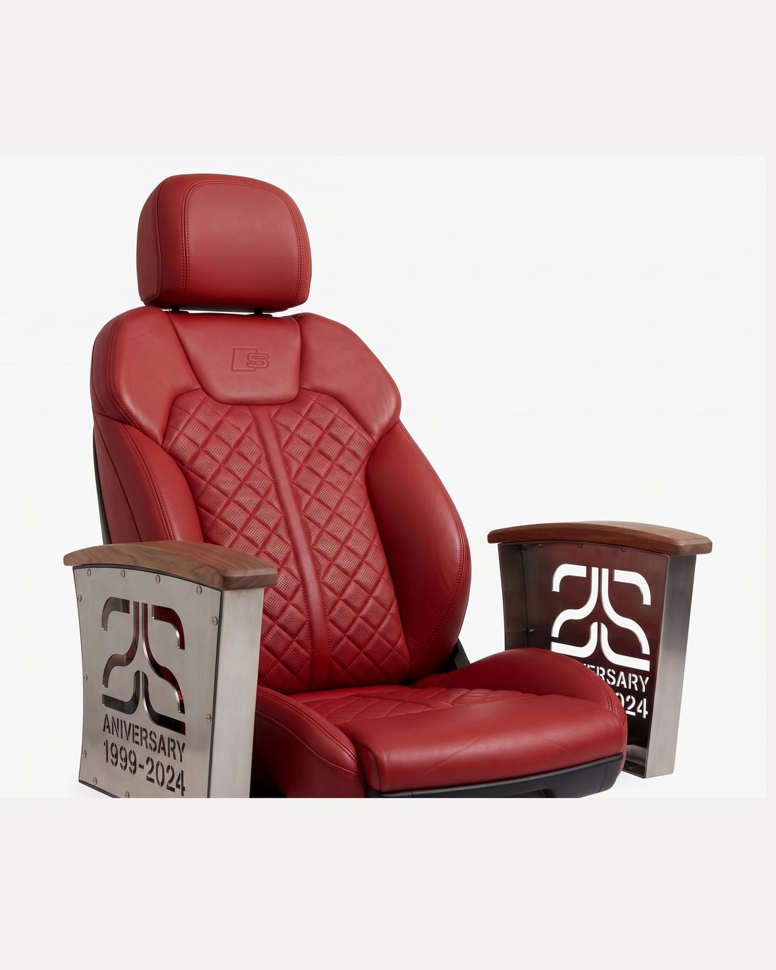 Audi Quattro car-seat office chair by AutoStuhl — The Quattro Diamond Edition, view 4