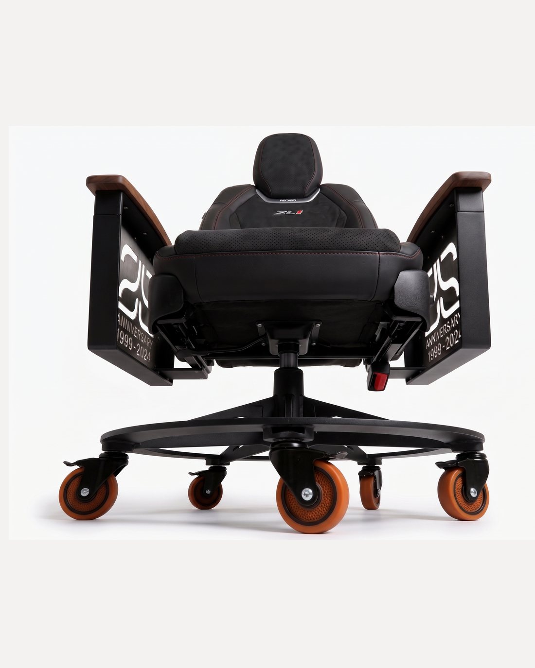 Camaro ZL1 car-seat office chair by AutoStuhl — The ZL1 Legacy Edition, view 3