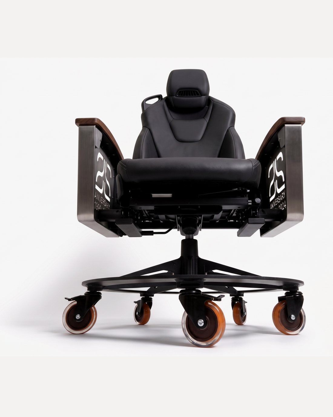 Mercedes-Benz SL car-seat office chair by AutoStuhl — The Stuttgart Roadster Edition, view 1