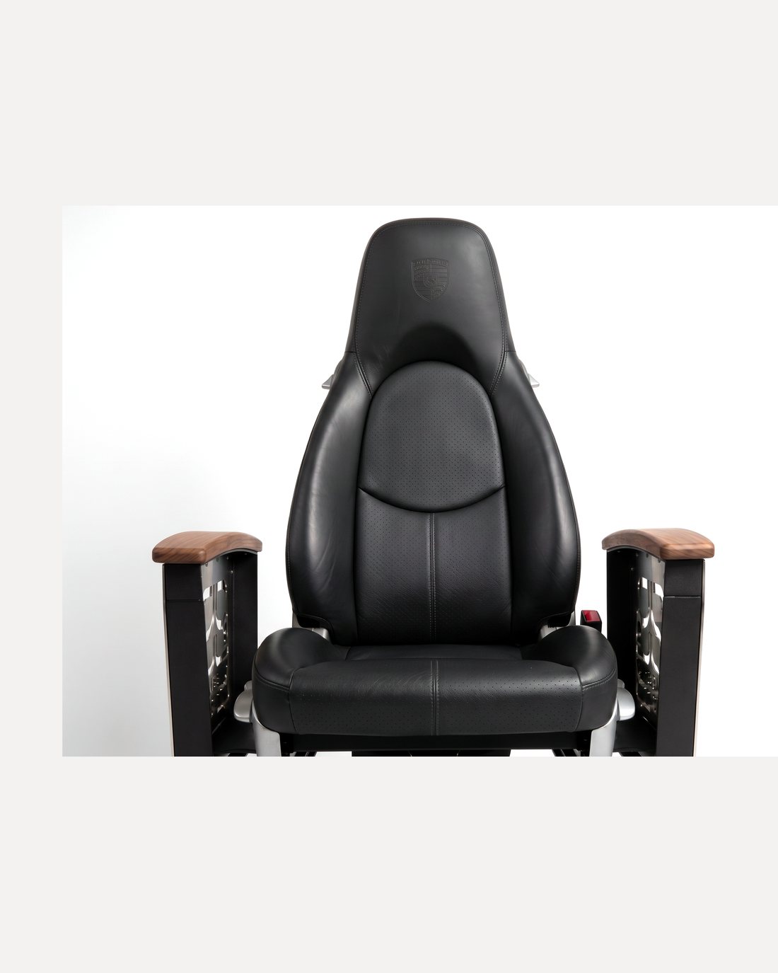 Porsche 911 (997) car-seat office chair by AutoStuhl — The 997 Heritage Edition, view 3